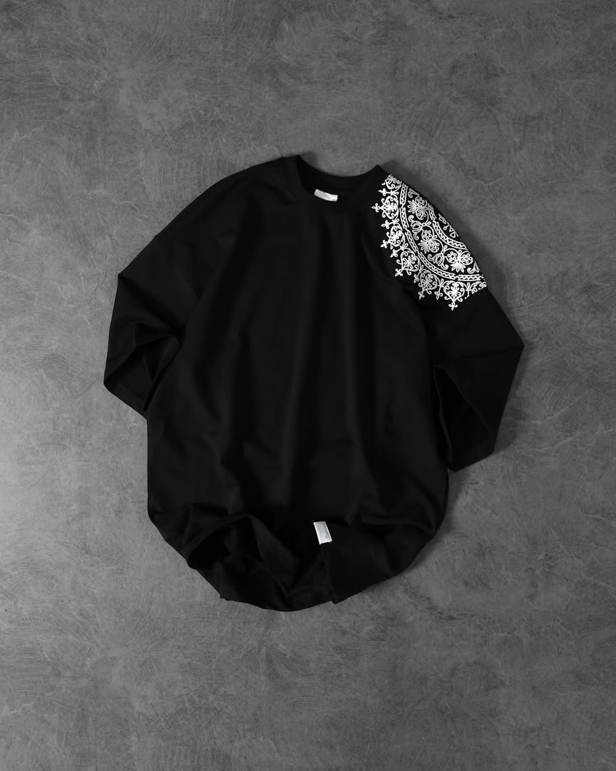 High Quality Oversized Embroidred T-Shirt