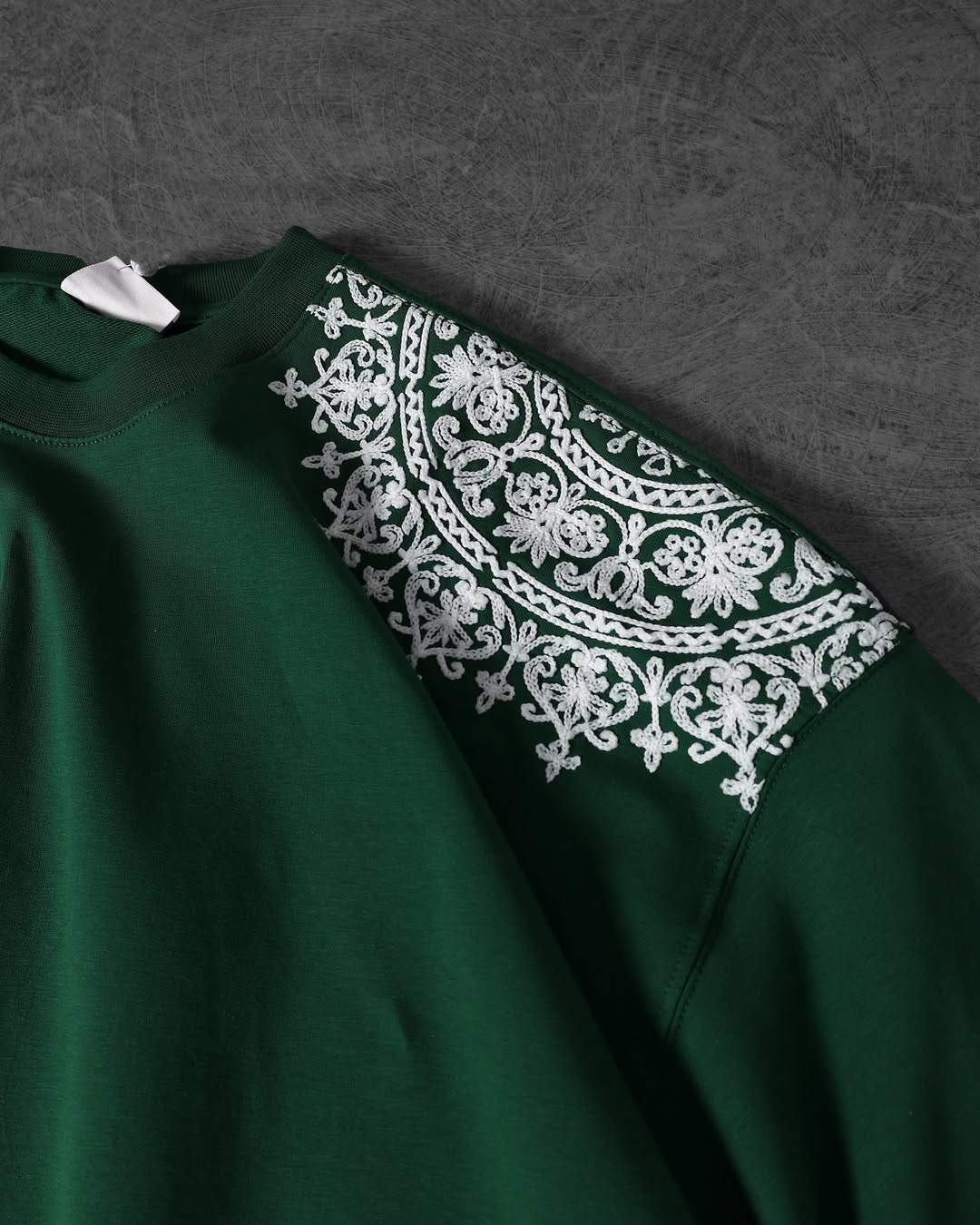 High Quality Oversized Embroidred T-Shirt