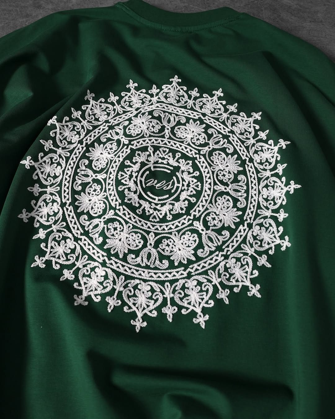 High Quality Oversized Embroidred T-Shirt